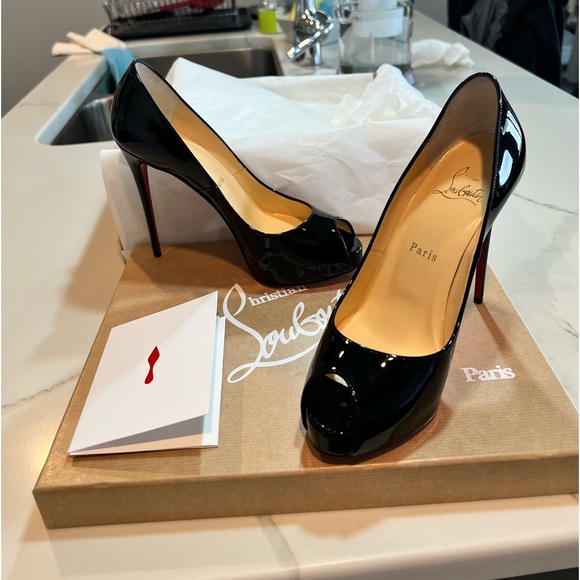 Christian Louboutin New Very Prive 120 patent Black size 7 Platform Heel - Picture 2 of 5